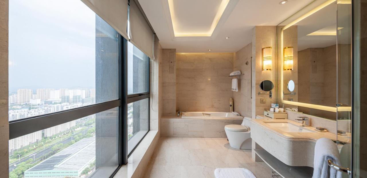 Wyndham Grand Plaza Royale Changsheng Jiangyin Dış mekan fotoğraf