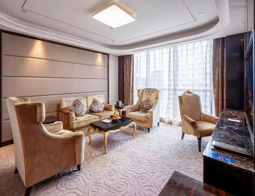 Wyndham Grand Plaza Royale Changsheng Jiangyin Dış mekan fotoğraf