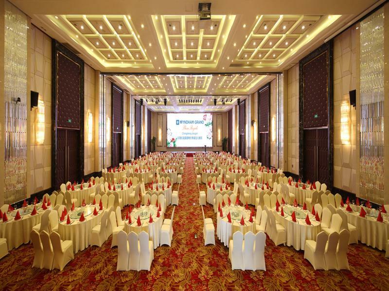 Wyndham Grand Plaza Royale Changsheng Jiangyin Dış mekan fotoğraf